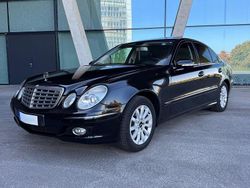 Schwarz Gebraucht 2006 Mercedes E320 Elegance Limousine | 5.399 € (Fairer Preis)