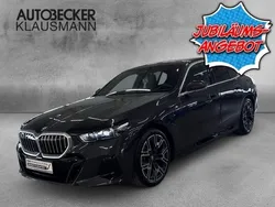 Grau Gebraucht 2024 BMW 530e M Sport Limousine | 68.097 € (Teuer)