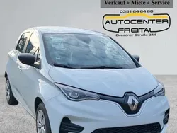 Weiß Gebraucht 2020 Renault Zoe Life Kleinwagen | 10.990 € (Guter Preis)