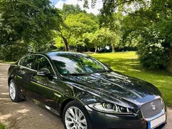 Grau Gebraucht 2012 Jaguar XF Luxury Limousine | 9.500 € (Fairer Preis)