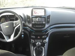 Schwarz Gebraucht 2013 Chevrolet Orlando Van / Kleinbus | 8.500 € (Etwas zu teuer)