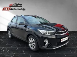 Schwarz Gebraucht 2023 Kia Stonic Vision SUV | 16.990 € (Guter Preis)