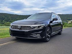 Schwarz Gebraucht 2023 VW Passat Business Kombi | 34.500 € (Etwas zu teuer)