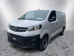 Weiss Gebraucht 2023 Opel Vivaro Van | 25.950 € (Fairer Preis)
