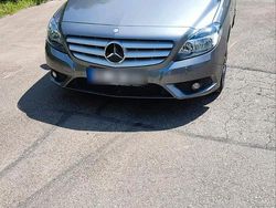 Grau Gebraucht 2012 Mercedes B200 Van / Kleinbus | 10.599 € (Guter Preis)