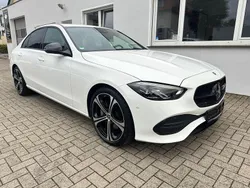 Weiß Gebraucht 2022 Mercedes C200 Night Limousine | 31.499 € (Fairer Preis)