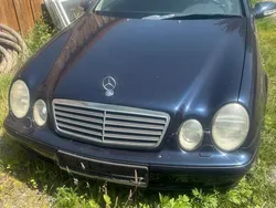 Blau Gebraucht 2000 Mercedes CLK200 Coupé | 1.000 € (Guter Preis)