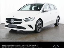 Unilack polarweiß Gebraucht 2024 Mercedes B180 Progressive Van / Kleinbus | 31.750 € (Guter Preis)