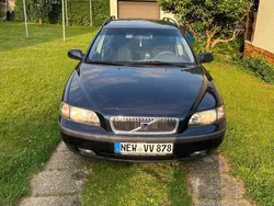 Blau Gebraucht 2002 Volvo V70 Kombi | 1.800 € (Superpreis)