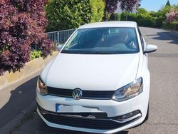 Schwarz Gebraucht 2016 VW Polo Comfortline Kleinwagen | 12.000 € (Etwas zu teuer)
