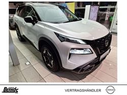 Pearl white perleffekt/kontrastfarbe diamond black (metallic) Gebraucht 2024 Nissan X-Trail SUV | 35.595 € (Guter Preis)