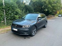 Grau Gebraucht 2018 VW Tiguan Comfortline SUV | 20.000 € (Fairer Preis)