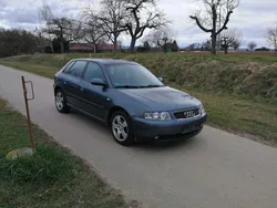 Grau Gebraucht 2002 Audi A3 Ambiente Limousine | 1.800 € (Fairer Preis)