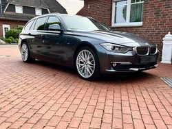 Grau Gebraucht 2013 BMW 330 Luxury Line Kombi | 16.200 € (Etwas zu teuer)