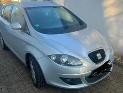 Silber Gebraucht 2007 Seat Altea XL Van / Kleinbus | 1.900 €