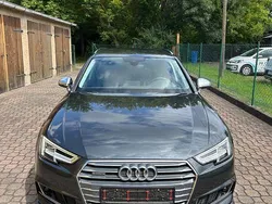 Grau Gebraucht 2017 Audi A4 Ambiente Kombi | 26.999 €