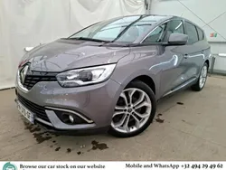 Grau Gebraucht 2020 Renault Grand Scénic IV Van / Kleinbus | 13.068 € (Guter Preis)