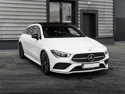 Weiß Gebraucht 2021 Mercedes CLA220 Shooting Brake AMG line Kombi | 32.999 € (Teuer)