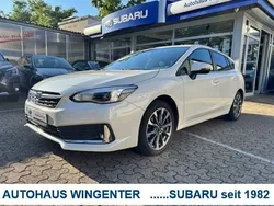 Crystal white pearl Gebraucht 2023 Subaru Impreza Exclusive+ Limousine | 22.490 € (Fairer Preis)