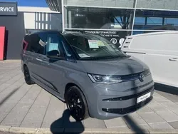 Grau (pure grey) Neu 2025 VW Multivan Edition Van / Kleinbus | 59.340 €