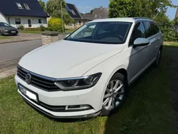 Weiß Gebraucht 2019 VW Passat Highline Kombi | 15.200 € (Guter Preis)