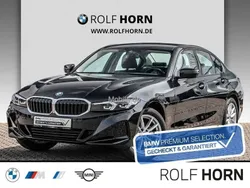 Schwarz Gebraucht 2023 BMW 318 Sport Line Limousine | 30.430 € (Superpreis)