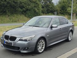 Silber Gebraucht 2007 BMW 525 Limousine | 7.600 €