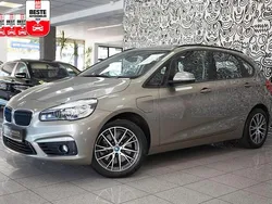 Silber Gebraucht 2017 BMW 225 Active Tourer iPerformance Van / Kleinbus | 18.190 € (Fairer Preis)