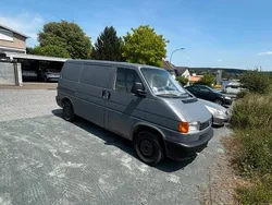 Grau Gebraucht 1999 VW T4 Van | 5.299 €