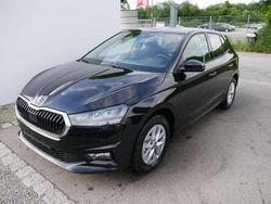 Blackmagic perleffekt Neu 2025 Skoda Fabia Limousine | 18.290 € (Fairer Preis)