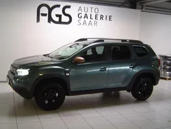Grün Gebraucht 2023 Dacia Duster Extreme SUV | 21.490 € (Fairer Preis)