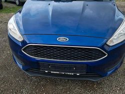 Indicblau metallic Gebraucht 2016 Ford Focus Trend Kombi | 4.900 € (Fairer Preis)