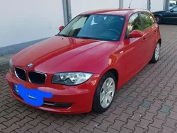 Rot Gebraucht 2009 BMW 118 Kleinwagen | 2.999 € (Guter Preis)