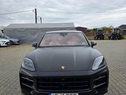 Schwarz Gebraucht 2024 Porsche Cayenne SUV | 99.000 €