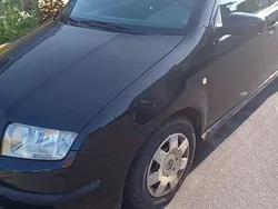 Schwarz Gebraucht 2006 Skoda Fabia Kombi | 1.200 € (Guter Preis)