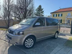 Grau Gebraucht 2011 VW T5 Highline Van | 19.800 € (Fairer Preis)