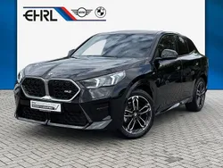 Saphirschwarz Gebraucht 2024 BMW X2 Performance SUV | 42.900 €