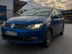 Blau Gebraucht 2018 VW Sharan Van / Kleinbus | 20.900 € (Guter Preis)