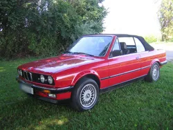 Rot Gebraucht 1987 BMW 325 Cabriolet Cabrio | 19.000 €