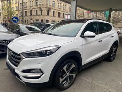 Weiß Gebraucht 2016 Hyundai Tucson Premium SUV | 14.950 € (Guter Preis)