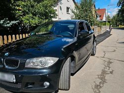 Schwarz Gebraucht 2007 BMW 120 Coupé M Sport Coupé | 3.499 €