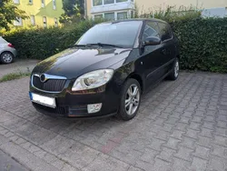 Schwarz Gebraucht 2007 Skoda Fabia Sport Limousine | 2.000 € (Superpreis)