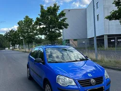 Blau Gebraucht 2009 VW Polo Kleinwagen | 2.600 € (Guter Preis)