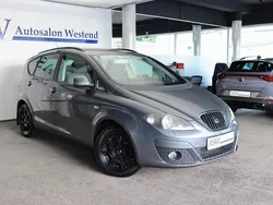 Grau Gebraucht 2014 Seat Altea XL Reference Van / Kleinbus | 6.980 € (Etwas zu teuer)