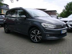 Dolphin grey Gebraucht 2023 VW Touran Comfortline Van / Kleinbus | 30.980 € (Fairer Preis)