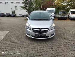 Silber Gebraucht 2014 Opel Meriva Edition Van / Kleinbus | 8.490 € (Fairer Preis)