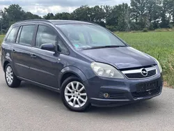 Grau Gebraucht 2007 Opel Zafira Edition Van / Kleinbus | 1.450 € (Fairer Preis)
