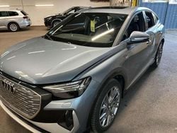 Geysirblau metallic Gebraucht 2022 Audi Q4 Sportback e-tron S-Line SUV | 34.840 € (Fairer Preis)