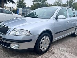 Silber Gebraucht 2008 Skoda Octavia Kombi | 4.950 € (Teuer)
