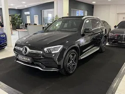Schwarz Gebraucht 2020 Mercedes GLC300e AMG line Limousine | 41.900 € (Teuer)